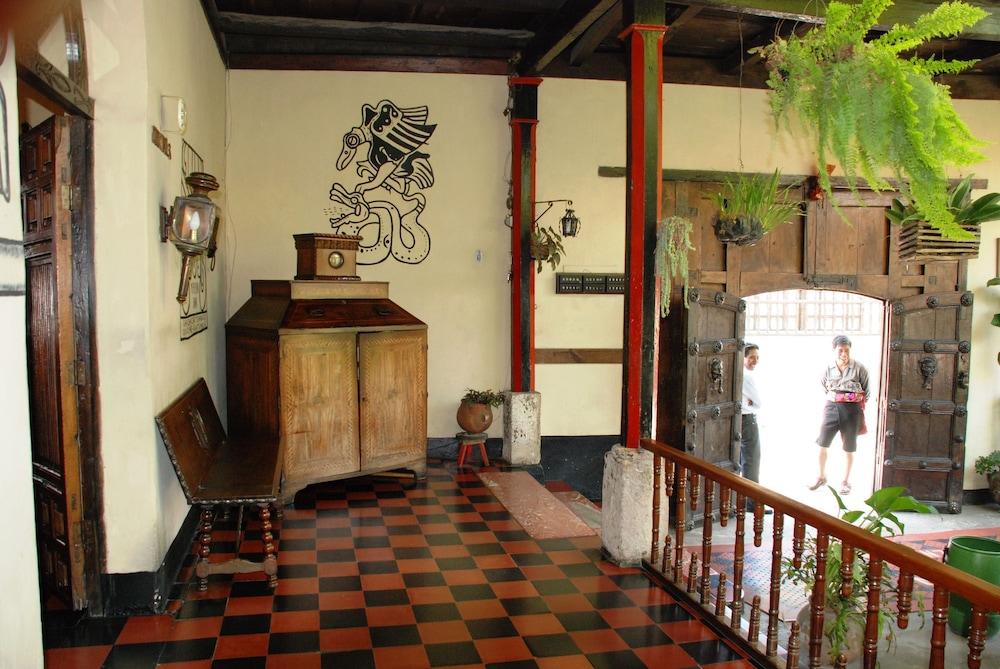Hotel Museo Mayan Inn Chichicastenango Esterno foto