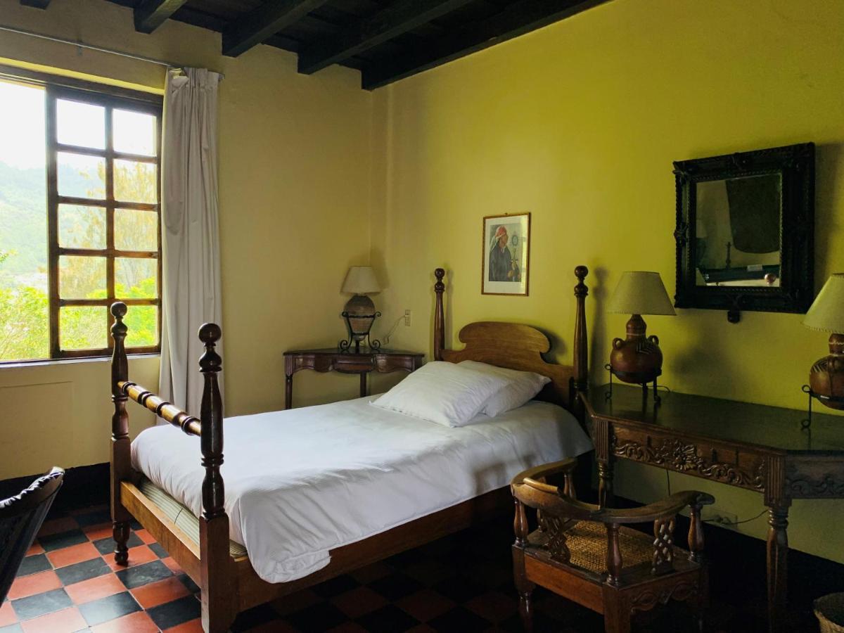 Hotel Museo Mayan Inn Chichicastenango Esterno foto